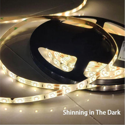 5M Ledstrip - Warm wit - Dimbaar - 300 LED - Met Adapter