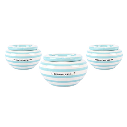 Set van 3 asbakken geschikt voor tafel- en auto-gebruik - Perfect cadeau voor rokers - Breedte 14cm - Hoogte 7.5cm - Geschikt voor binnen- en buitengebruik.