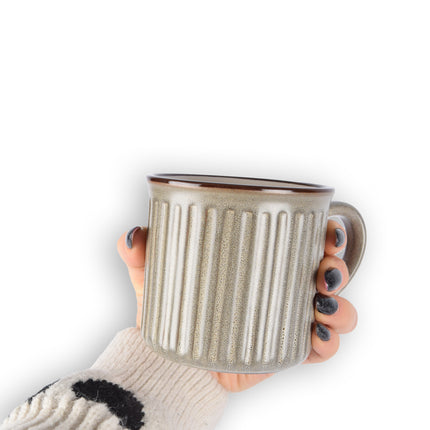 Stijlvolle Grijs/Beige Beker - Koffiebeker van Aardewerk – 250ml - Bekerset - 13cm x 9cm - Drinkbeker – Theebeker