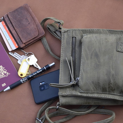 Bicky Bernard Schoudertas Olive met 5 ritsen - tas - tassen - schoudertas dames - handtas - Olive schoudertas - schoudertas meiden -