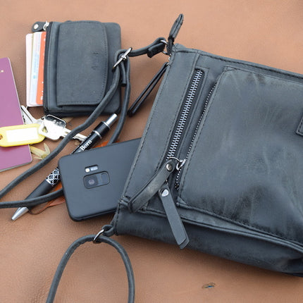 Bicky Bernard Schoudertas Zwart met 5 ritsen - tas - tassen - schoudertas dames - handtas - Zwart schoudertas - schoudertas meiden -